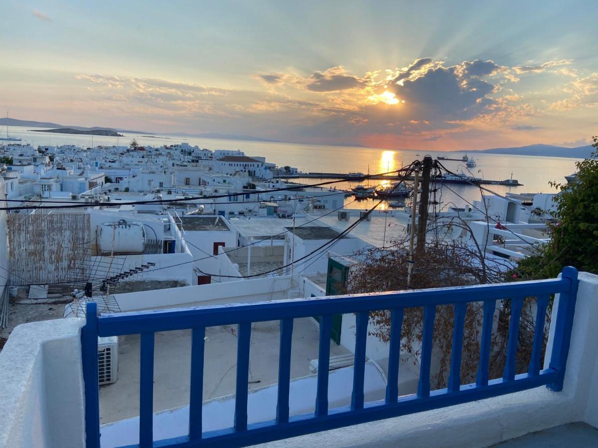 Elenitas Town House With Veranda And Sea View Mykonos Town Екстериор снимка